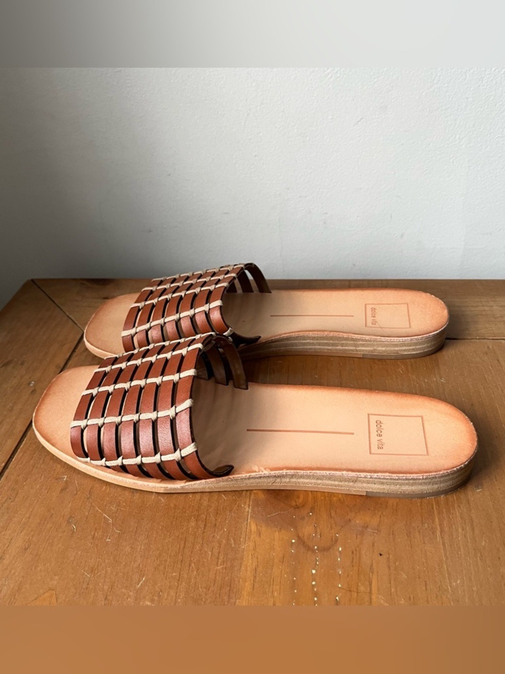 Dolce Vita Women’s Colsen Slide Sandals Brown Woven Leather 8